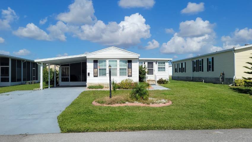 Lake Wales, FL Mobile Home for Sale located at 430 Caymen Drive Towerwood